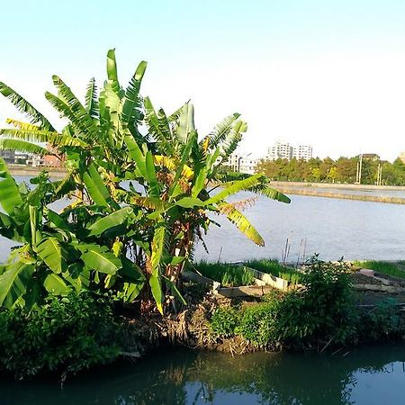 Breadtree Homestay Wujie Exteriér fotografie